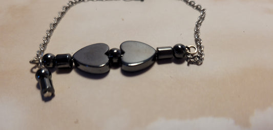 HEMATITE HEARTS BRACELET