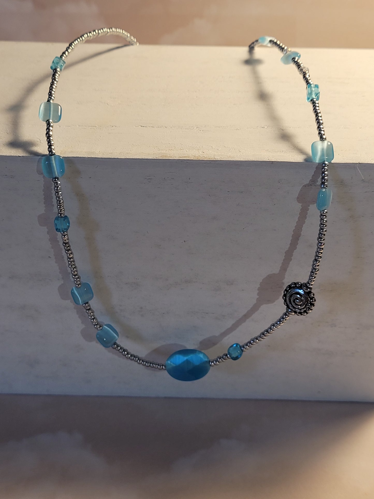 TEAL NECKLACE.